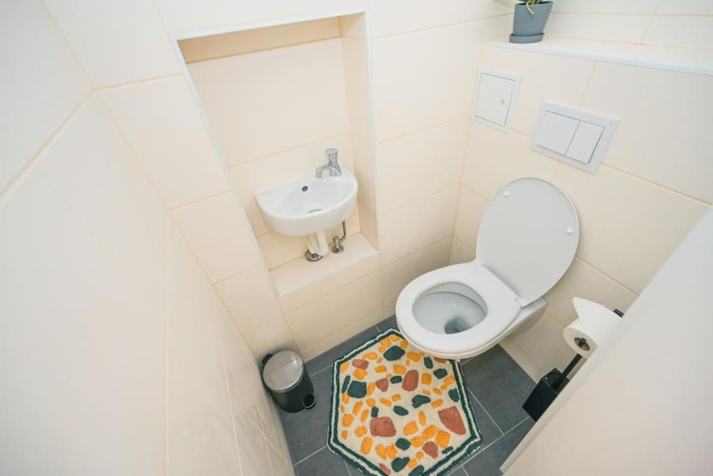 Perfect Apartment Near @ City-Center فيينا المظهر الخارجي الصورة